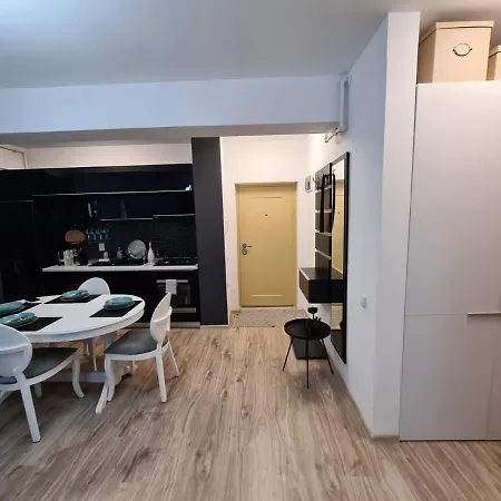 Apartament 2 Moonlight Vega Vedere Lac Si Mare Etaj 7 Apartmán Mamaia